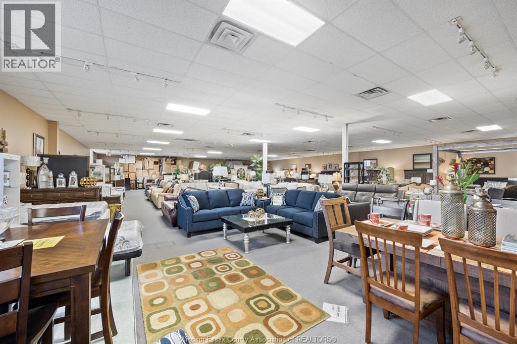 Photo 9 of 2570 Ouellette Avenue, Windsor ON