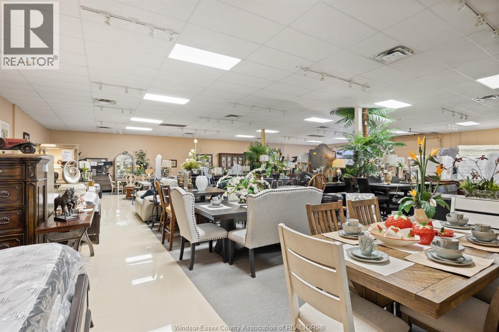 Photo 5 of 2570 Ouellette Avenue, Windsor ON