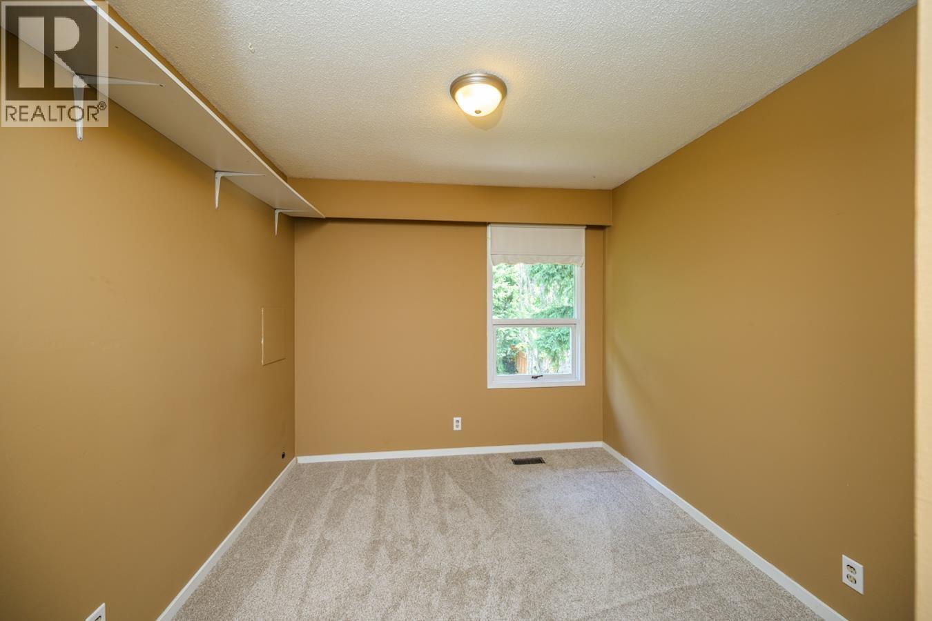 Photo 8 of 4840 Zimmaro Avenue, Prince George BC