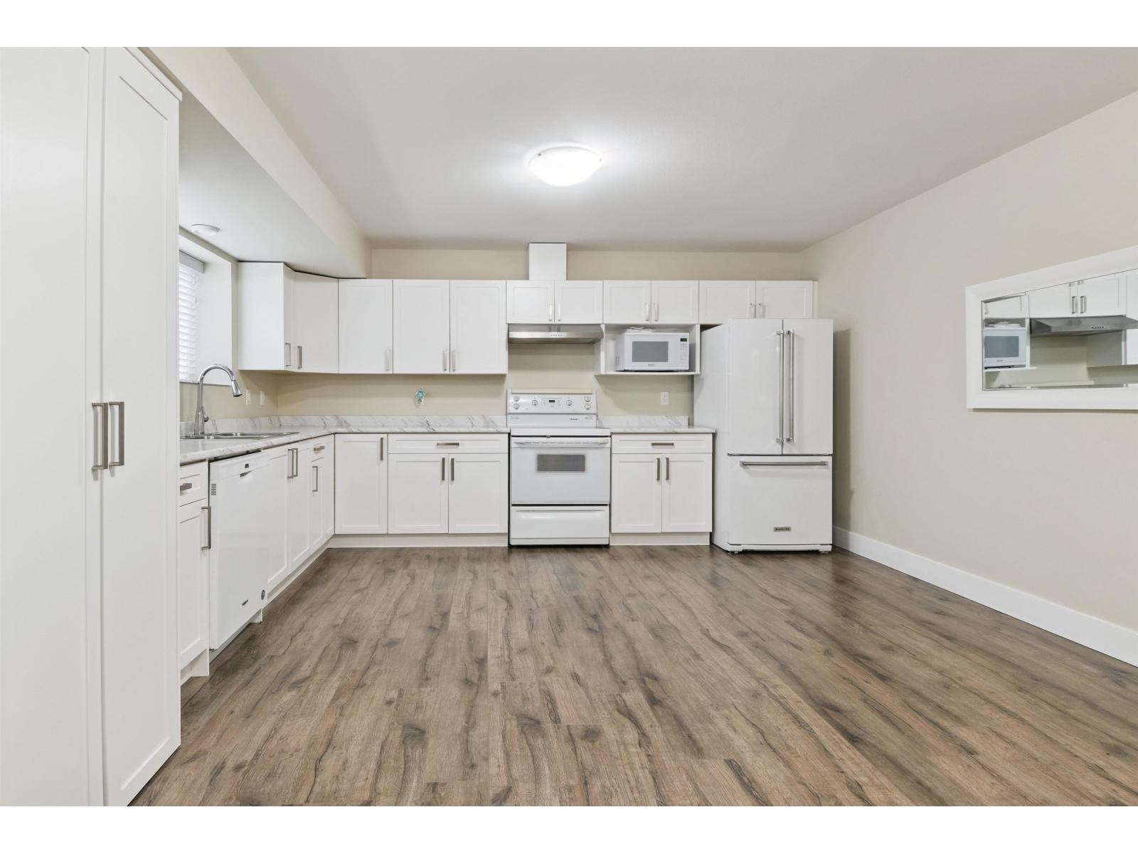 Photo 21 of 4851 201 A Street, Langley BC