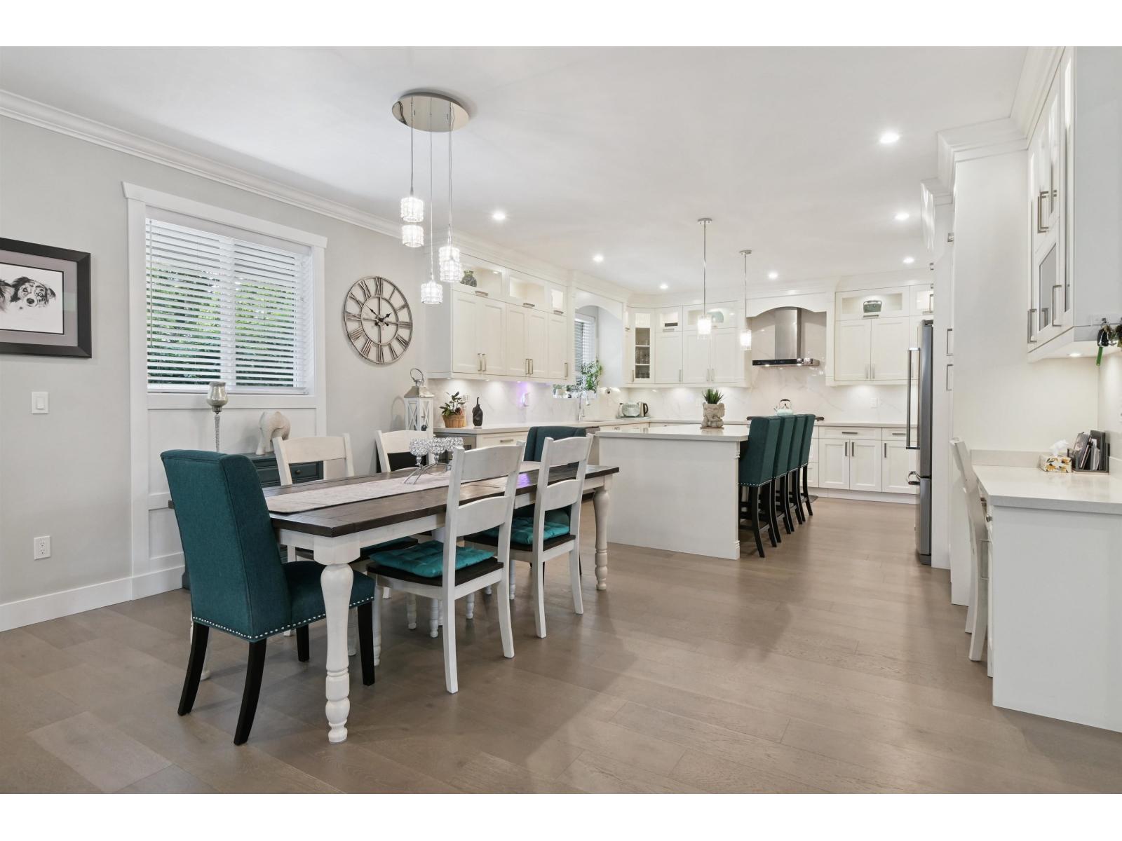 Photo 6 of 4851 201 A Street, Langley BC