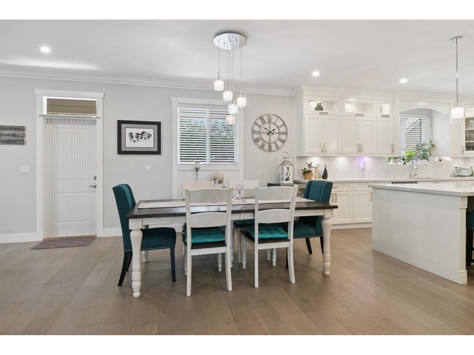 Photo 5 of 4851 201 A Street, Langley BC