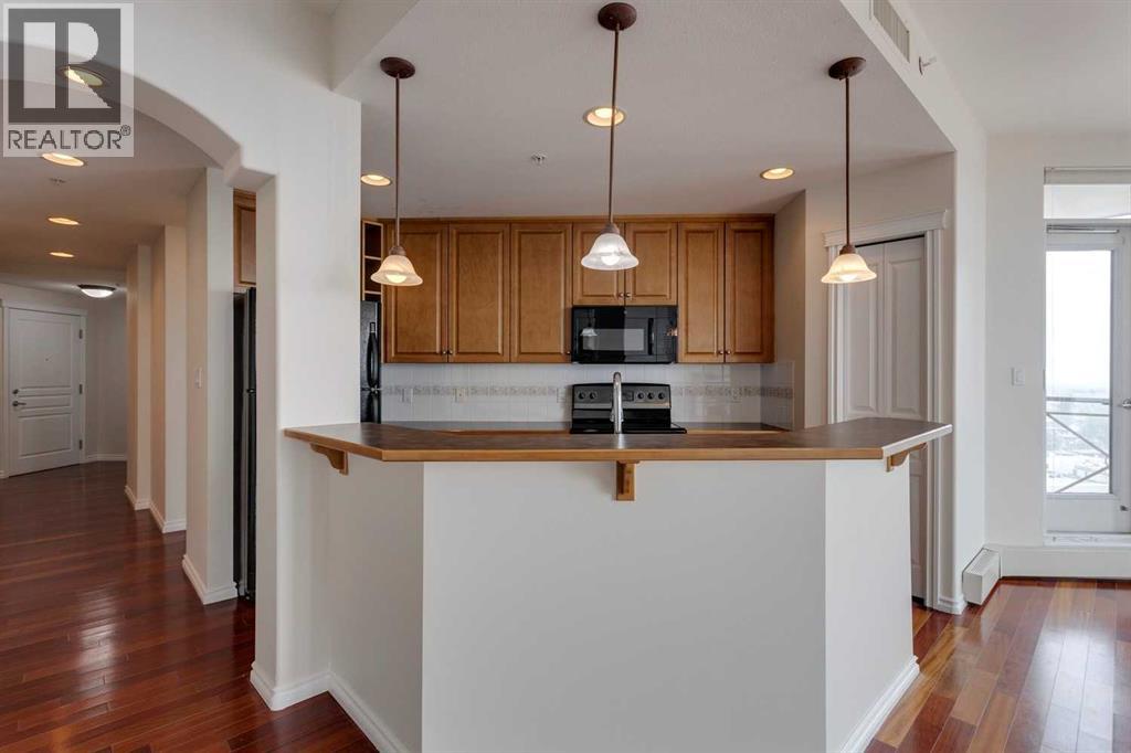 Single Family House for Sale in    Avenue NW Hounsfield Heights/Briar Hill Calgary 