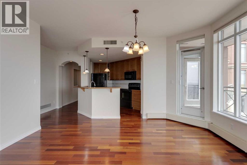 Single Family House for Sale in    Avenue NW Hounsfield Heights/Briar Hill Calgary 