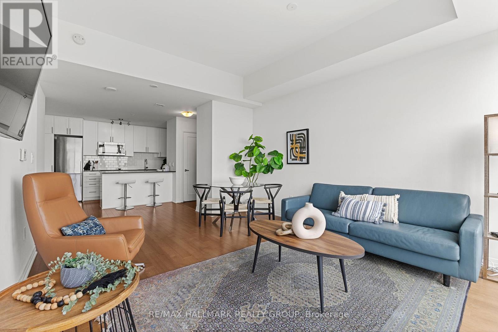 Photo 7 of 4005 805 Carling Avenue, Ottawa ON