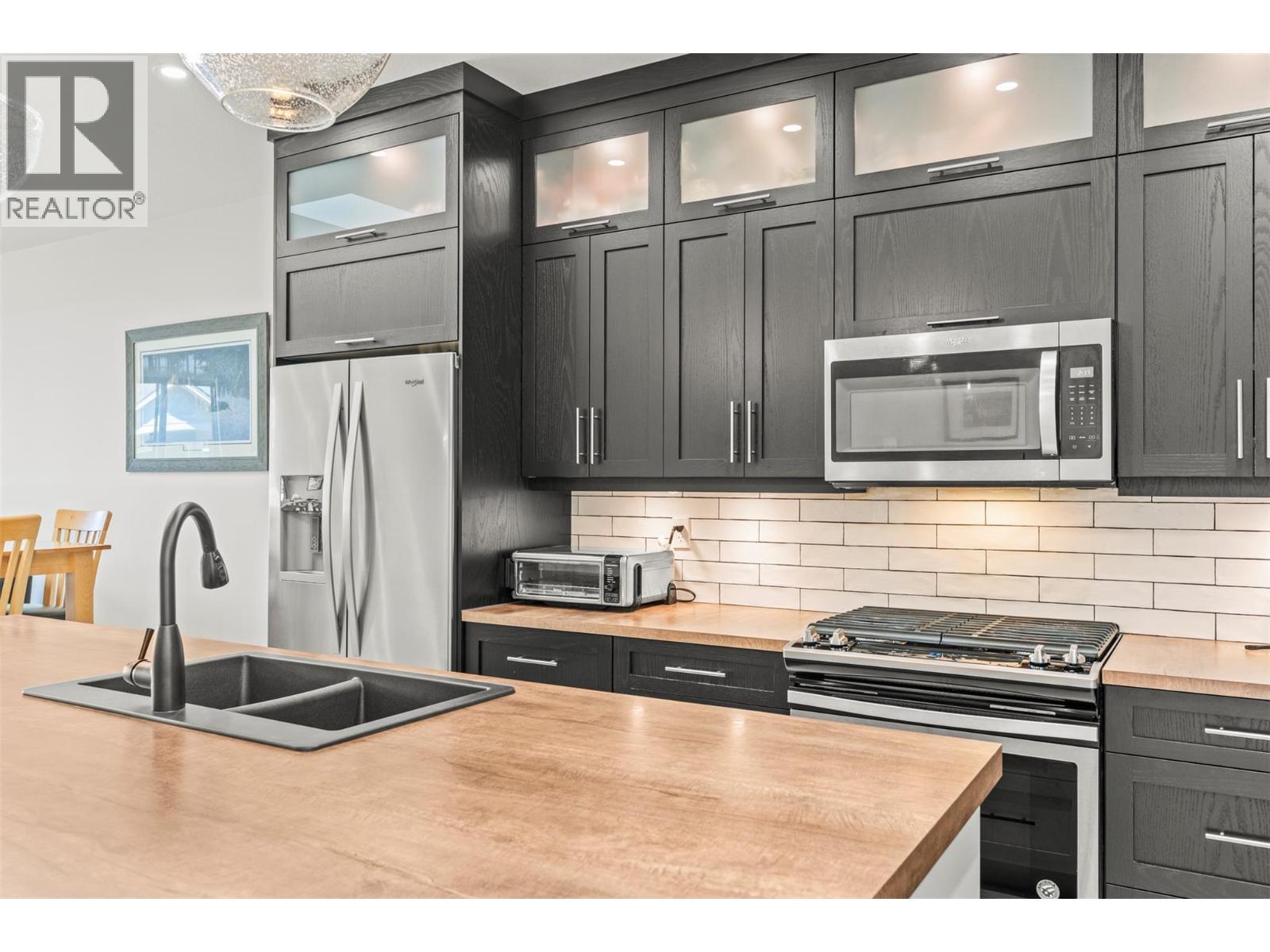 Photo 10 of 2280 Nordstrom Avenue, Armstrong BC