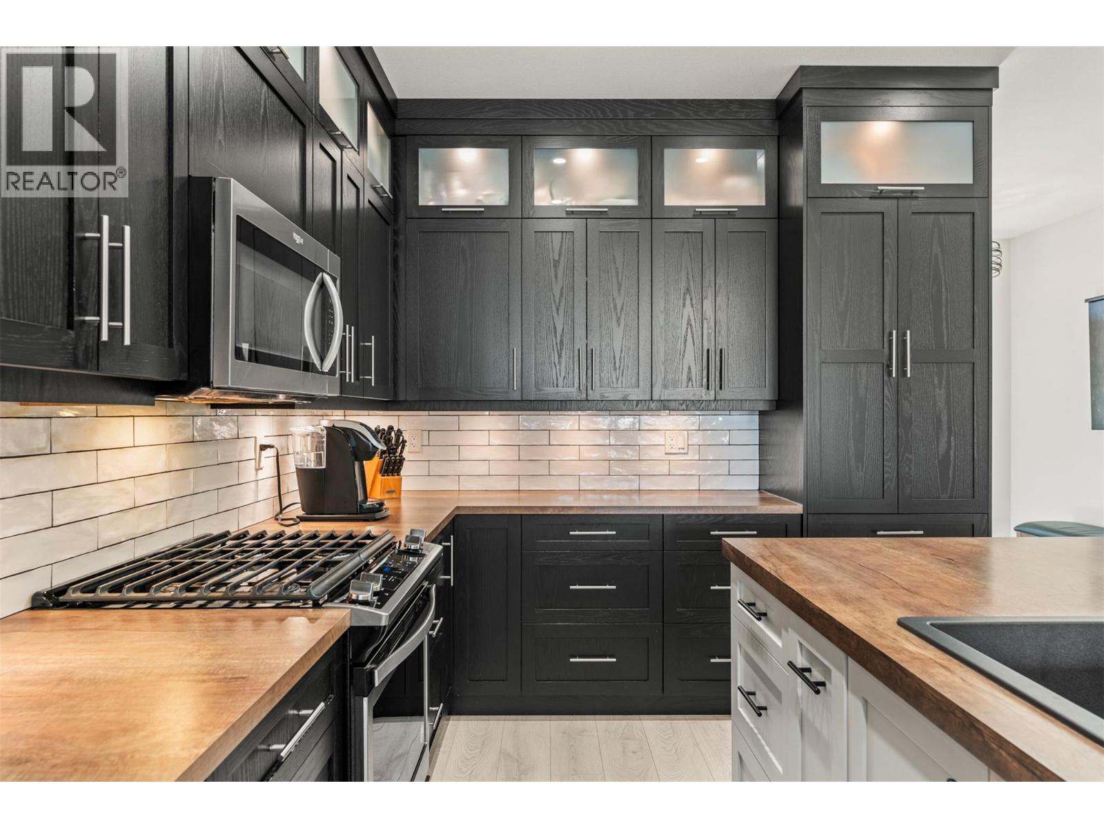 Photo 8 of 2280 Nordstrom Avenue, Armstrong BC