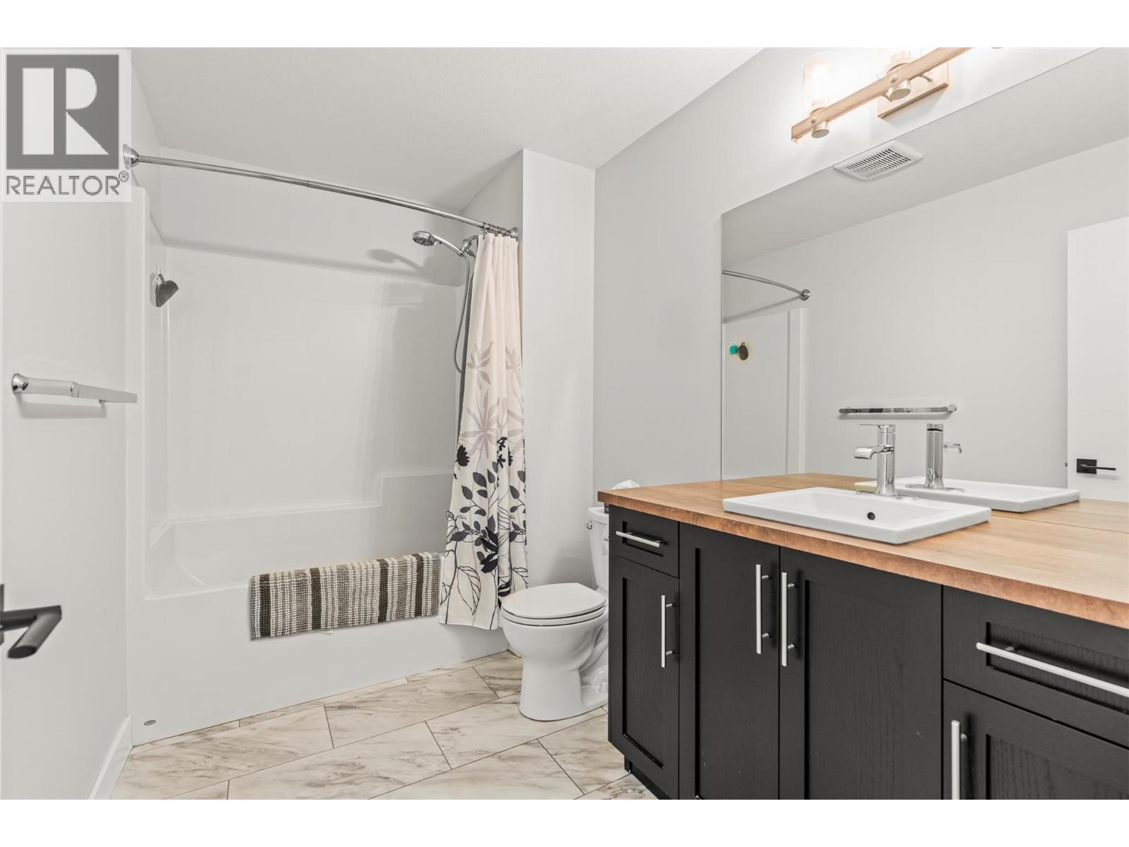 Photo 23 of 2280 Nordstrom Avenue, Armstrong BC