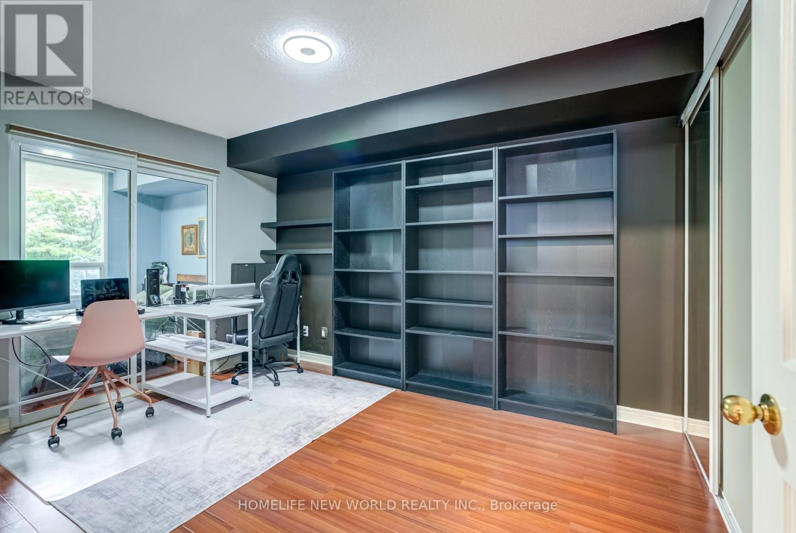 Photo 13 of 210 28 Empress Avenue, Toronto ON