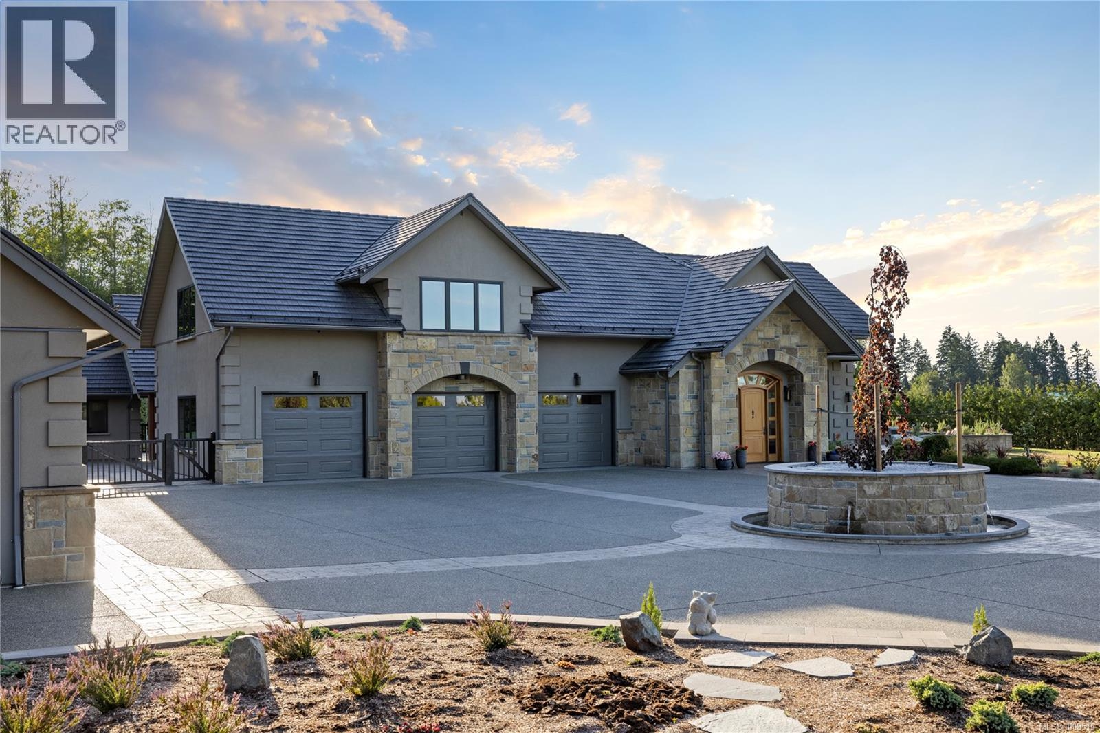 Photo 41 of 445 Blower Rd, Parksville BC