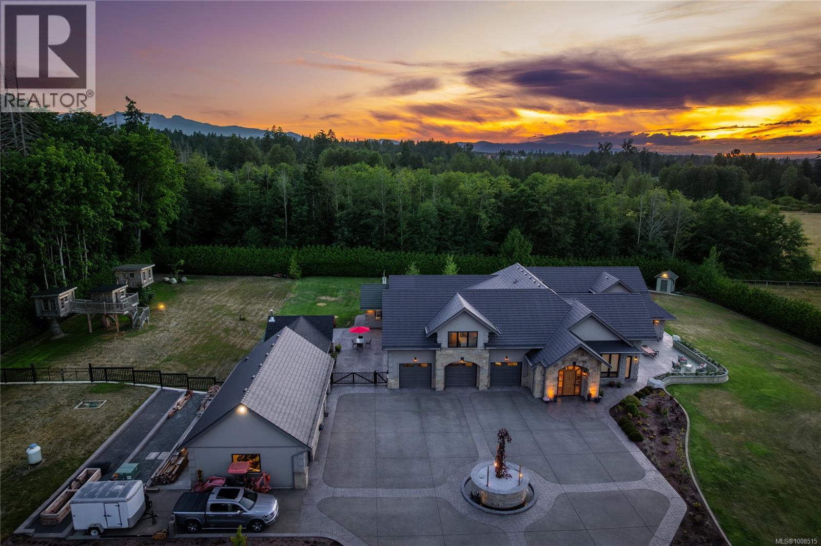 Photo 16 of 445 Blower Rd, Parksville BC
