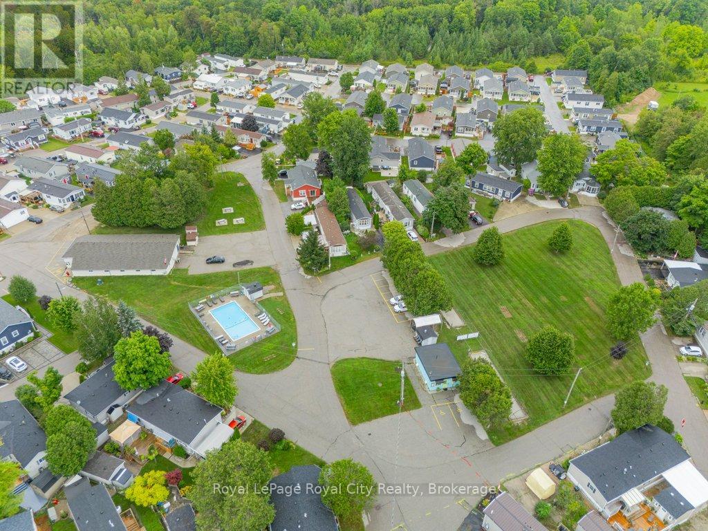 Photo 17 of 6 Water Street, Puslinch ON