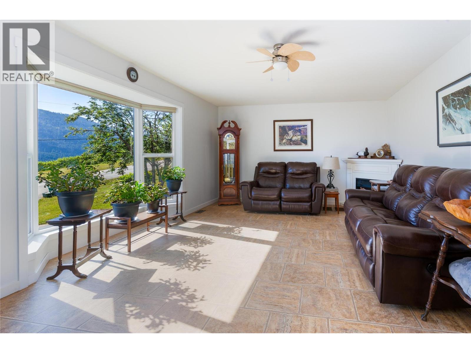Photo 41 of 5801 35 Street Ne, Salmon Arm BC