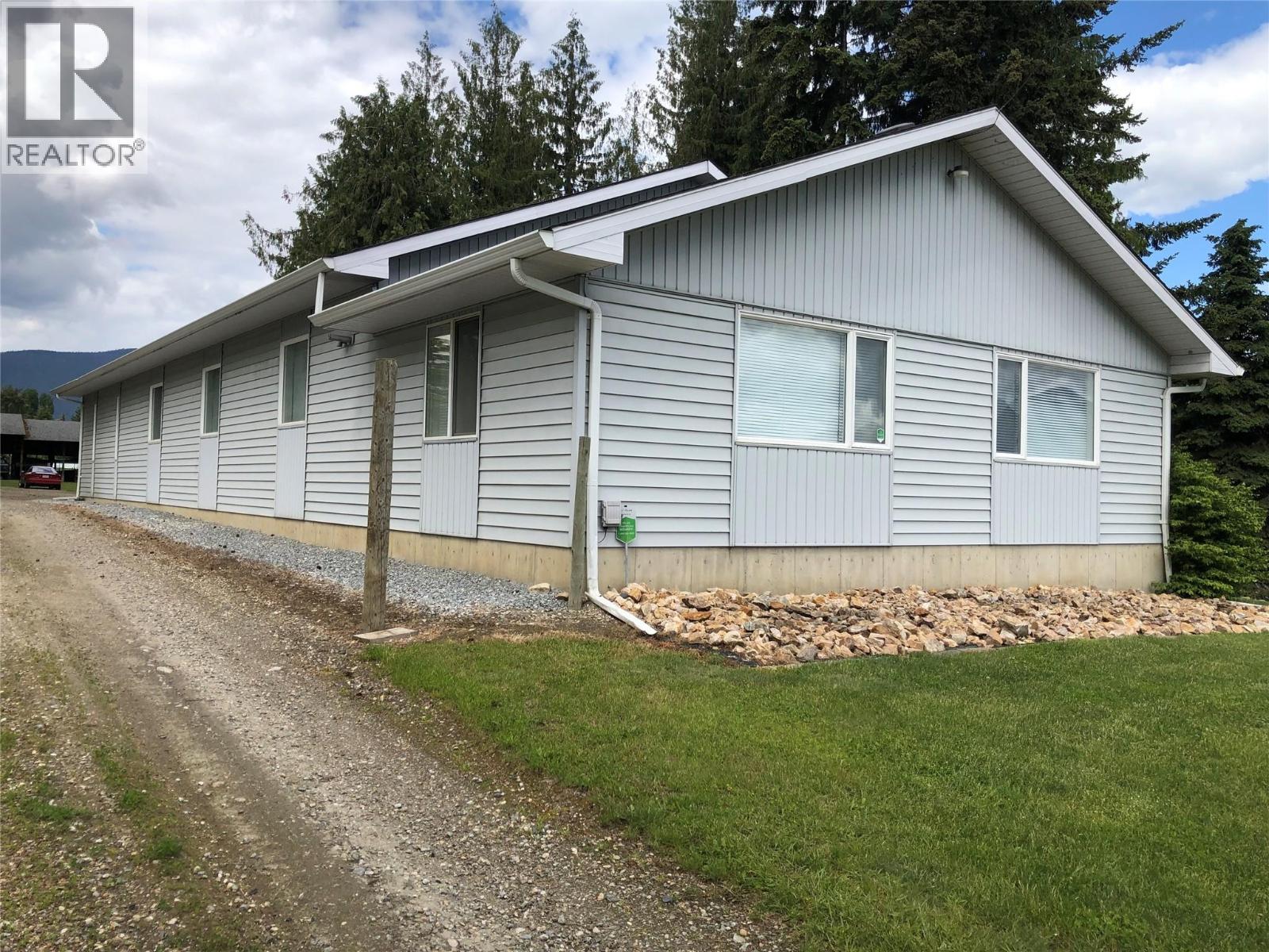Photo 53 of 5801 35 Street Ne, Salmon Arm BC