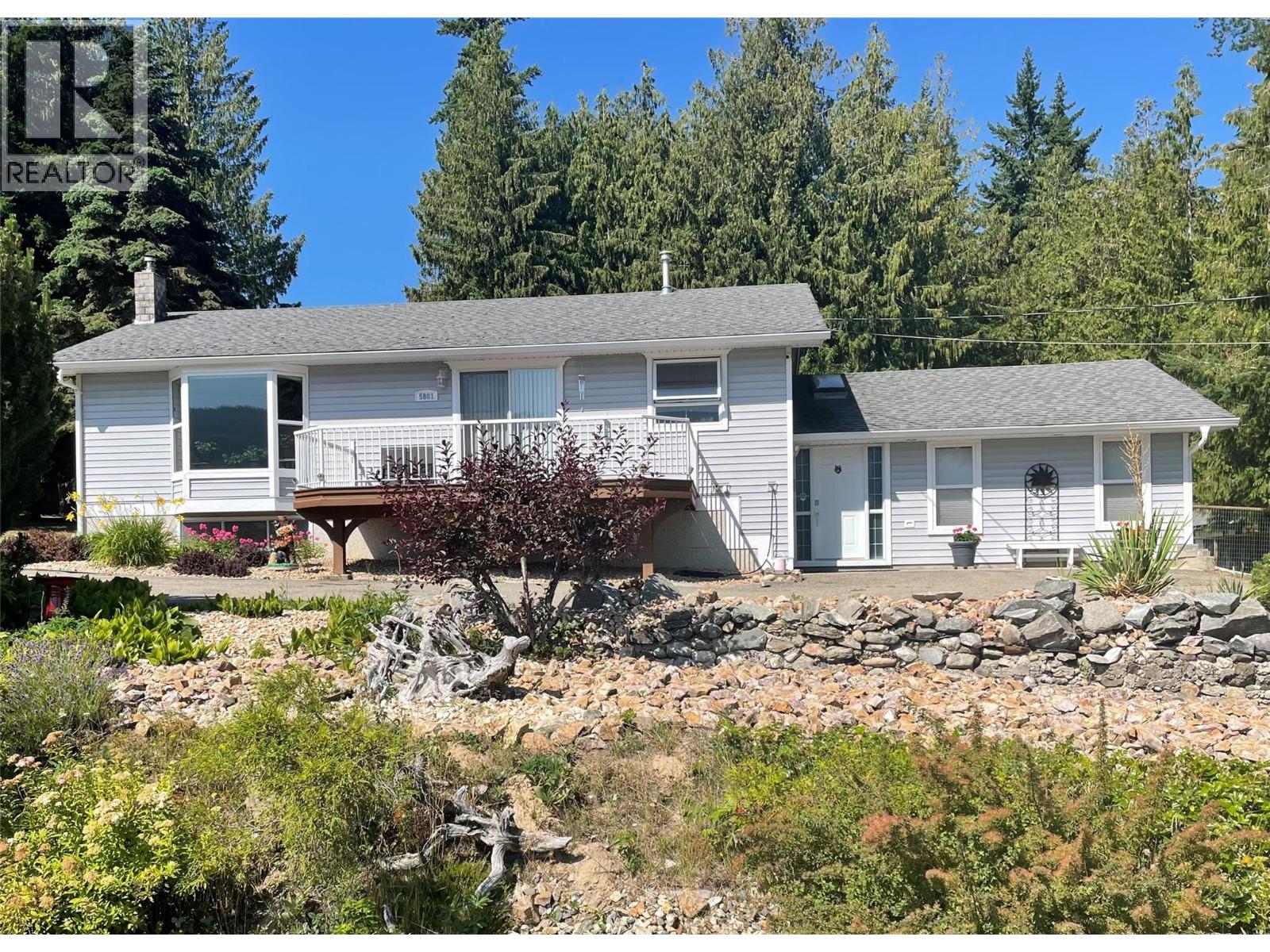 Photo 35 of 5801 35 Street Ne, Salmon Arm BC