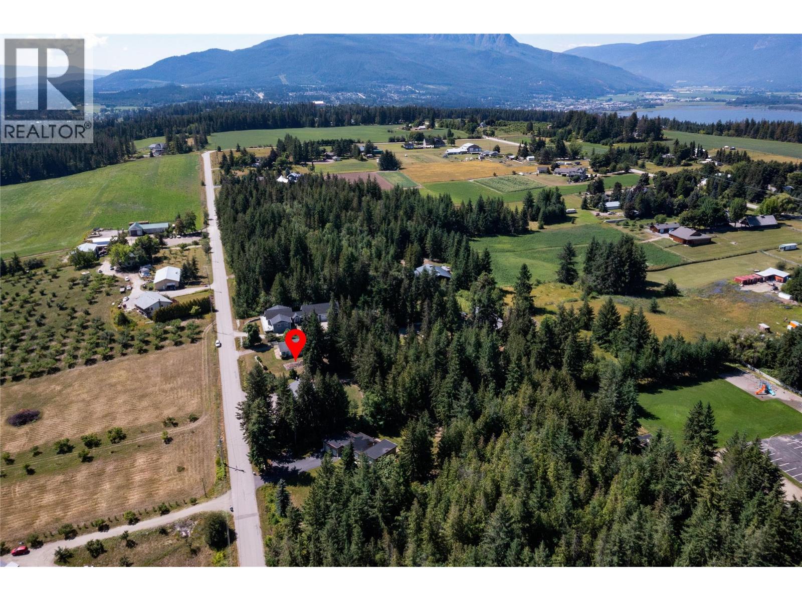 Photo 29 of 5801 35 Street Ne, Salmon Arm BC