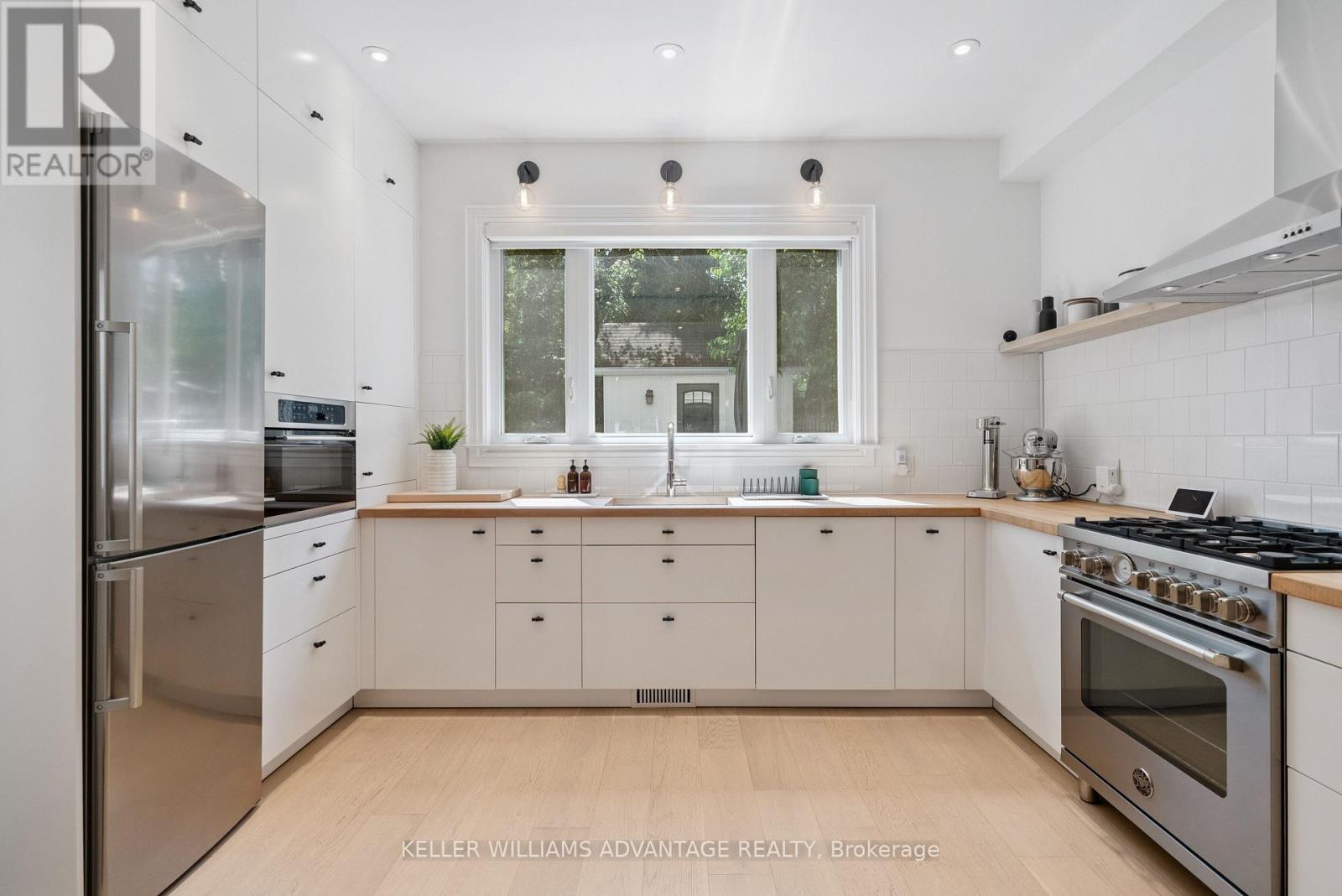 Photo 11 of 84 Wheeler Avenue, Toronto ON