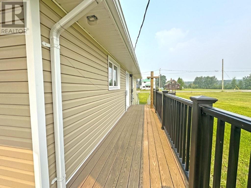 Photo 9 of 140 Main Street, Beardmore ON