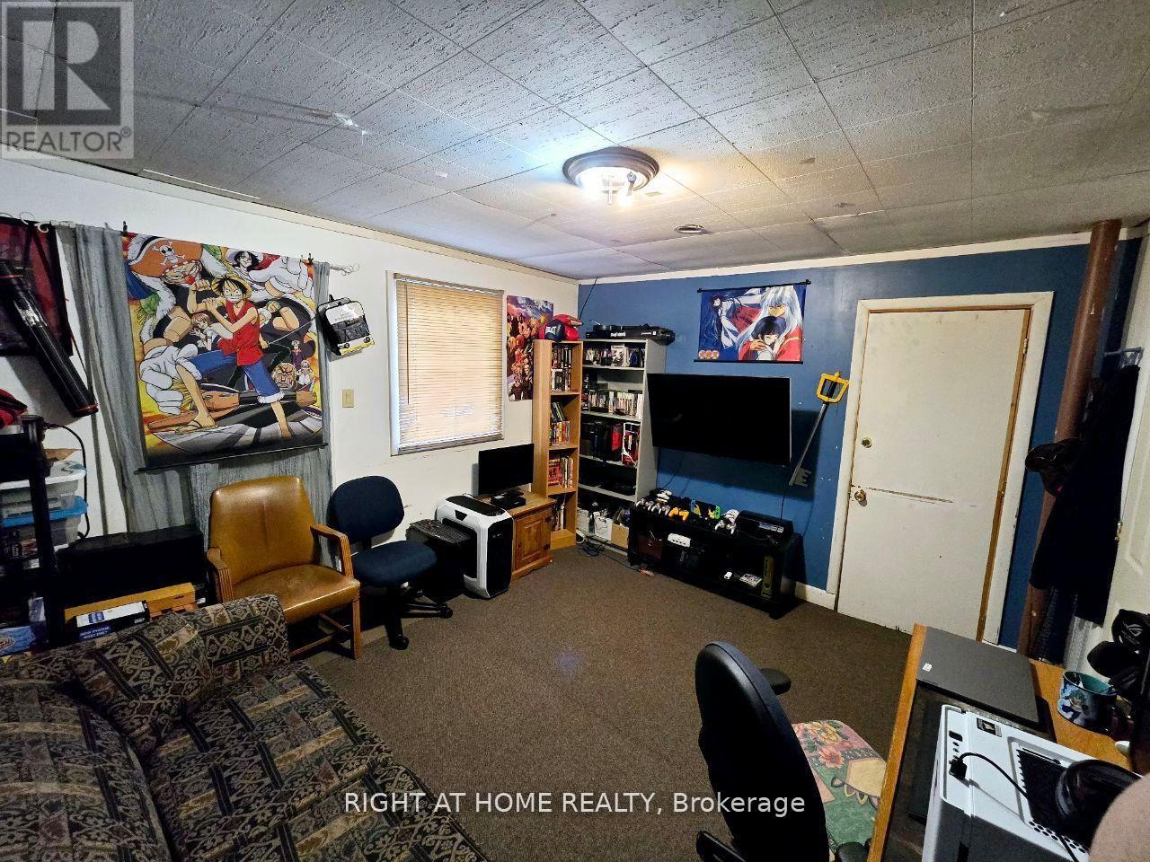 Photo 18 of 1196 Rainbow Street, Ottawa ON