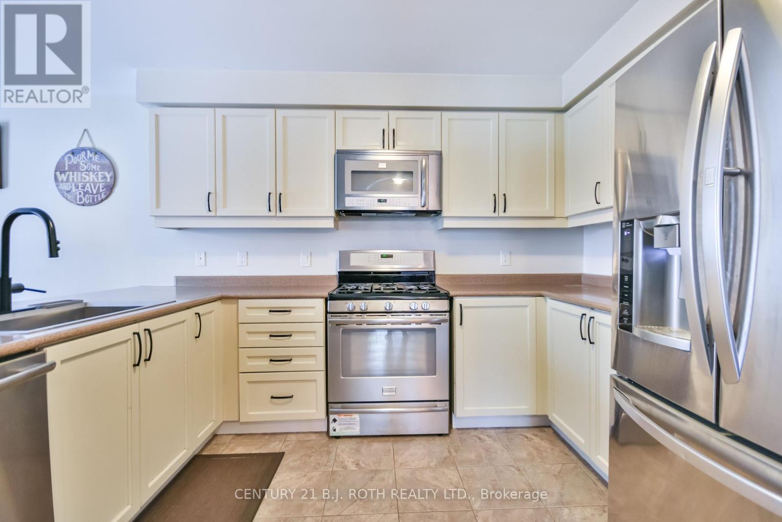 Photo 13 of 212 Maplewood Drive, Essa ON