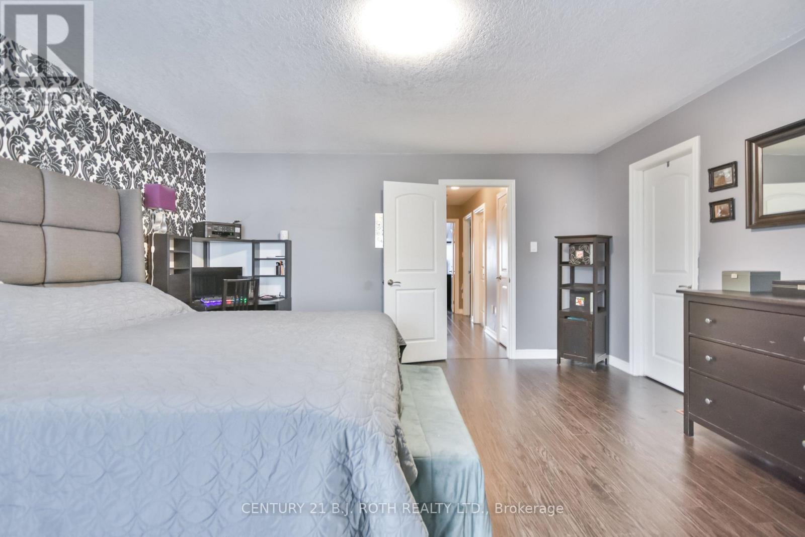 Photo 3 of 212 Maplewood Drive, Essa ON