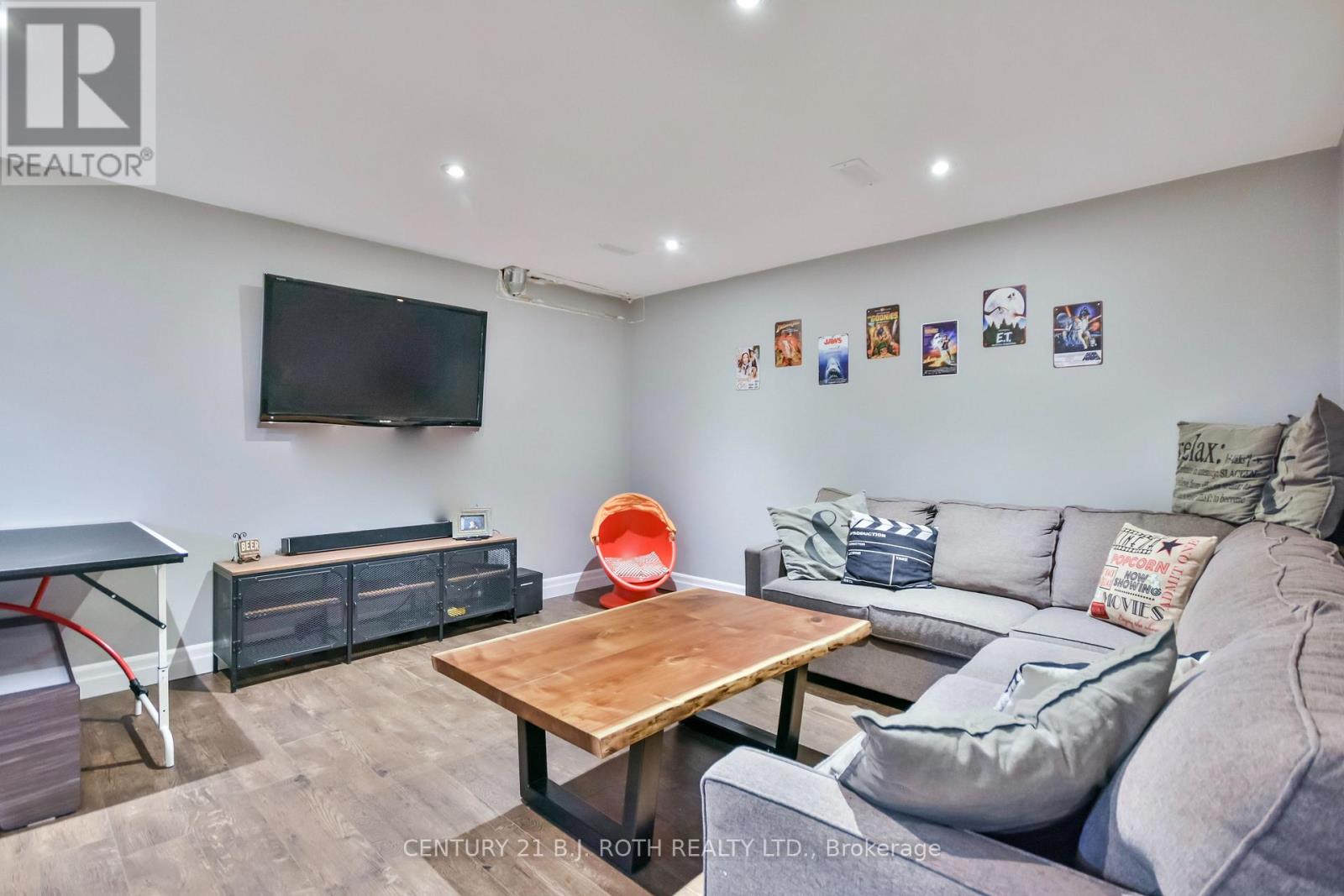 Photo 5 of 212 Maplewood Drive, Essa ON
