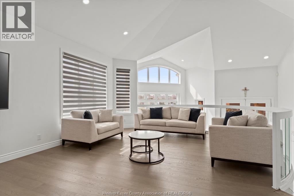 Photo 2 of 144 Meconi Court, Lakeshore ON