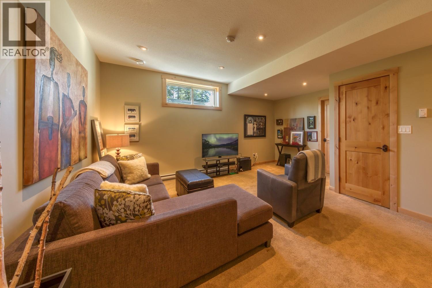 6800 Columbia Lake Road Unit# 20, Fairmont Hot Springs