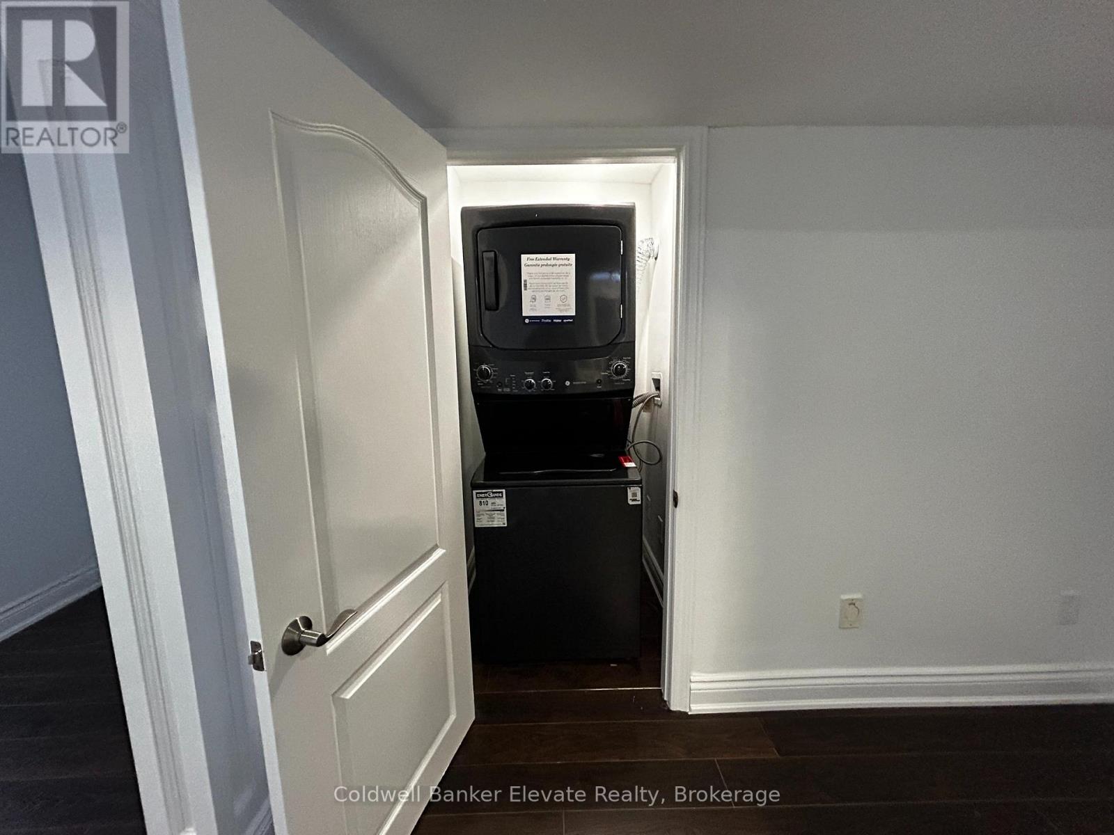 Photo 8 of Ll 1070 Gorham Way, Milton ON