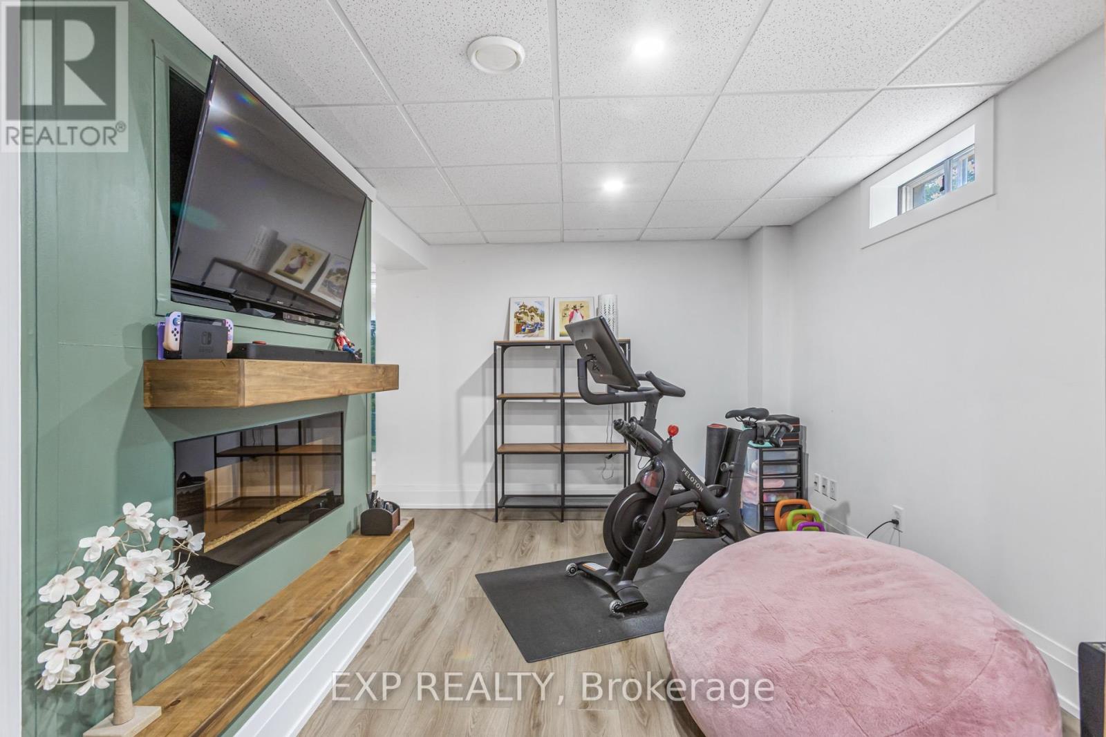 Photo 27 of 184 Howard Crescent, Orangeville ON