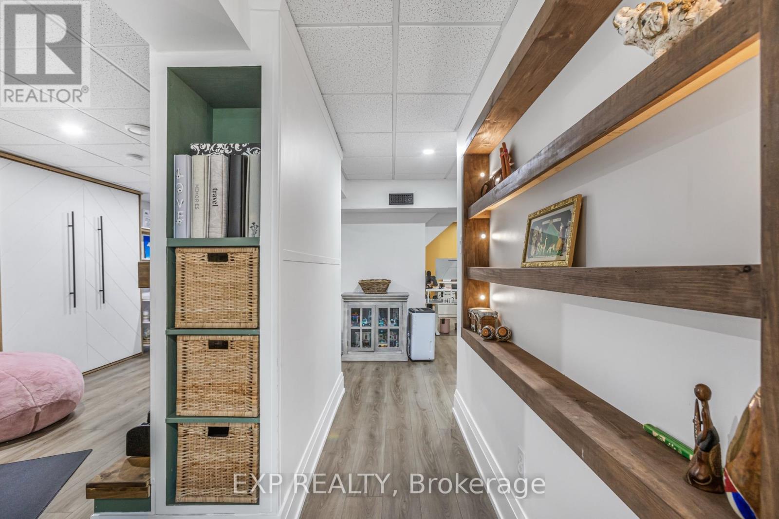 Photo 12 of 184 Howard Crescent, Orangeville ON