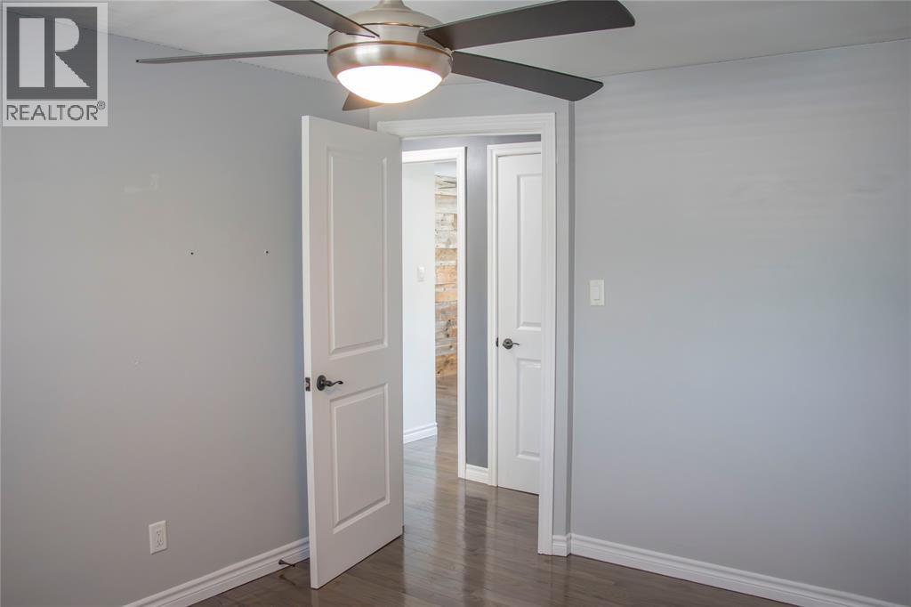 Photo 28 of 800 Rosedale Avenue, Sarnia ON