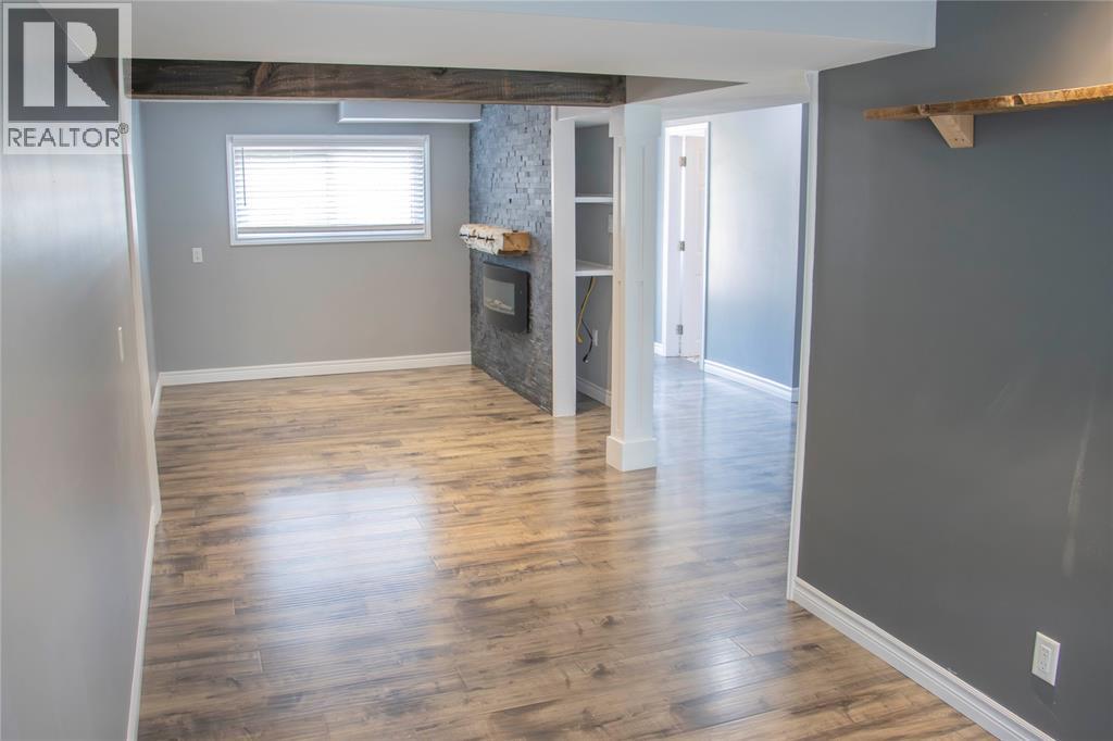 Photo 50 of 800 Rosedale Avenue, Sarnia ON