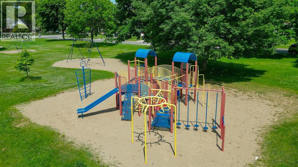 Photo 39 of 800 Rosedale Avenue, Sarnia ON