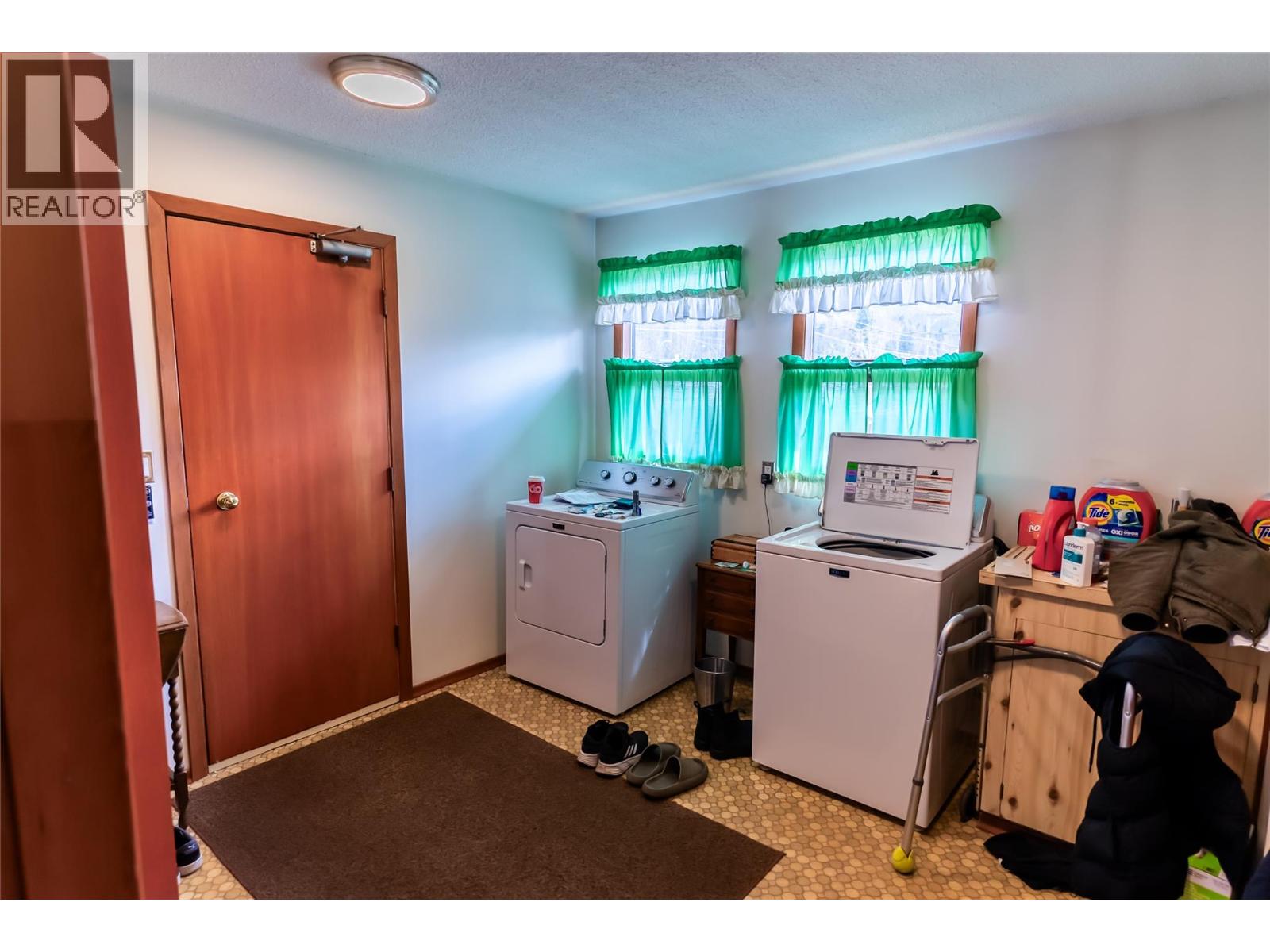 108 Ford Street, Revelstoke