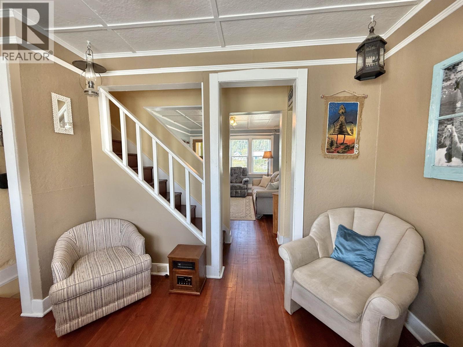 4374 SANDERS AVENUE, Wells