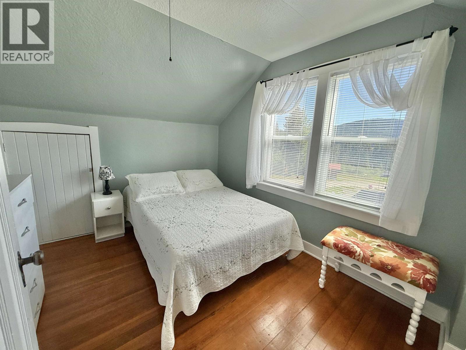 4374 SANDERS AVENUE, Wells