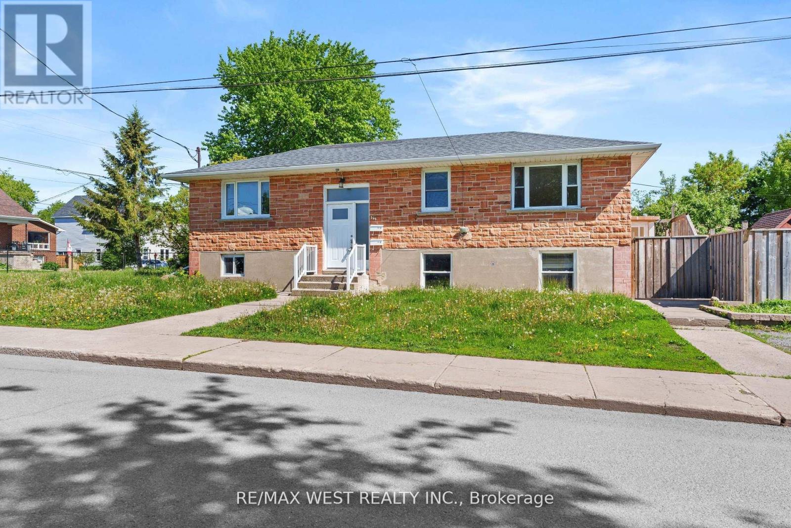 Photo 3 of 145 First Avenue, Kingston ON