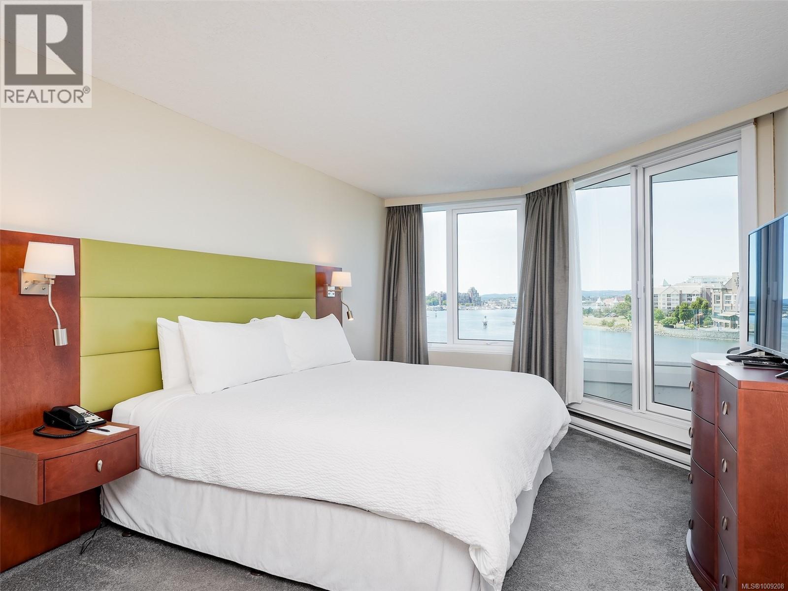 Photo 11 of 400 1234 Wharf St, Victoria BC