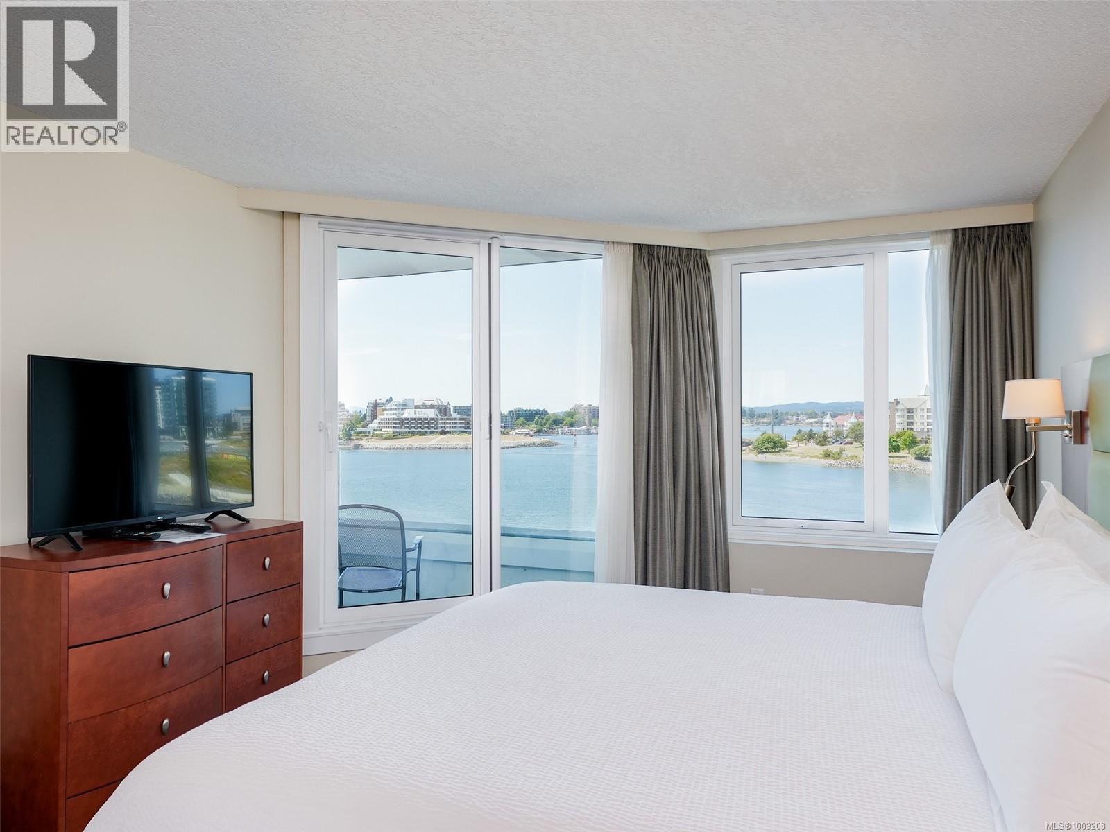 Photo 17 of 400 1234 Wharf St, Victoria BC