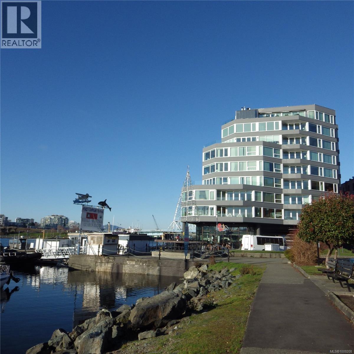 Photo 32 of 400 1234 Wharf St, Victoria BC