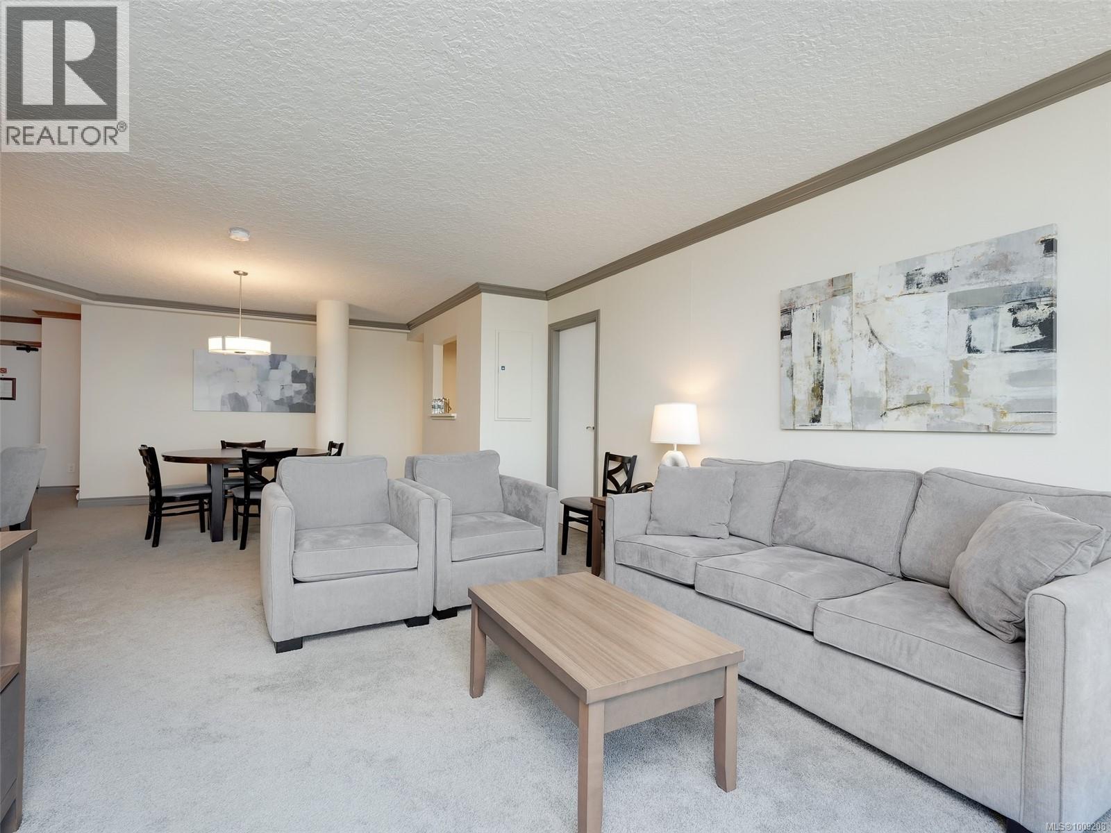 Photo 5 of 400 1234 Wharf St, Victoria BC