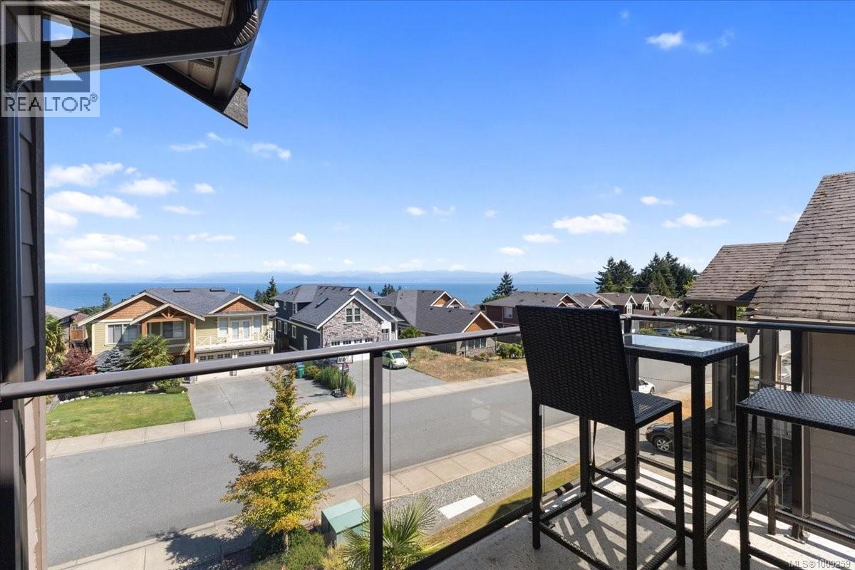 Photo 28 of 5647 Oceanview Terr, Nanaimo BC