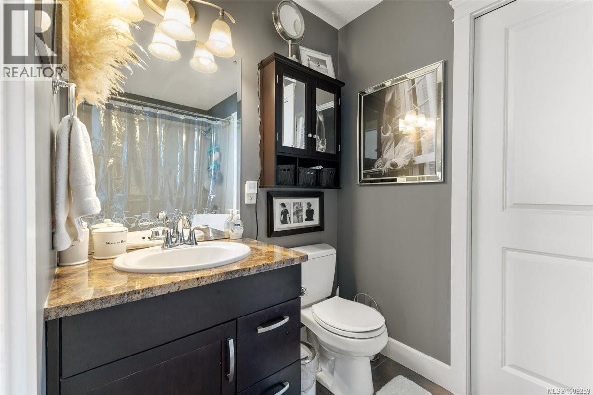 Photo 29 of 5647 Oceanview Terr, Nanaimo BC