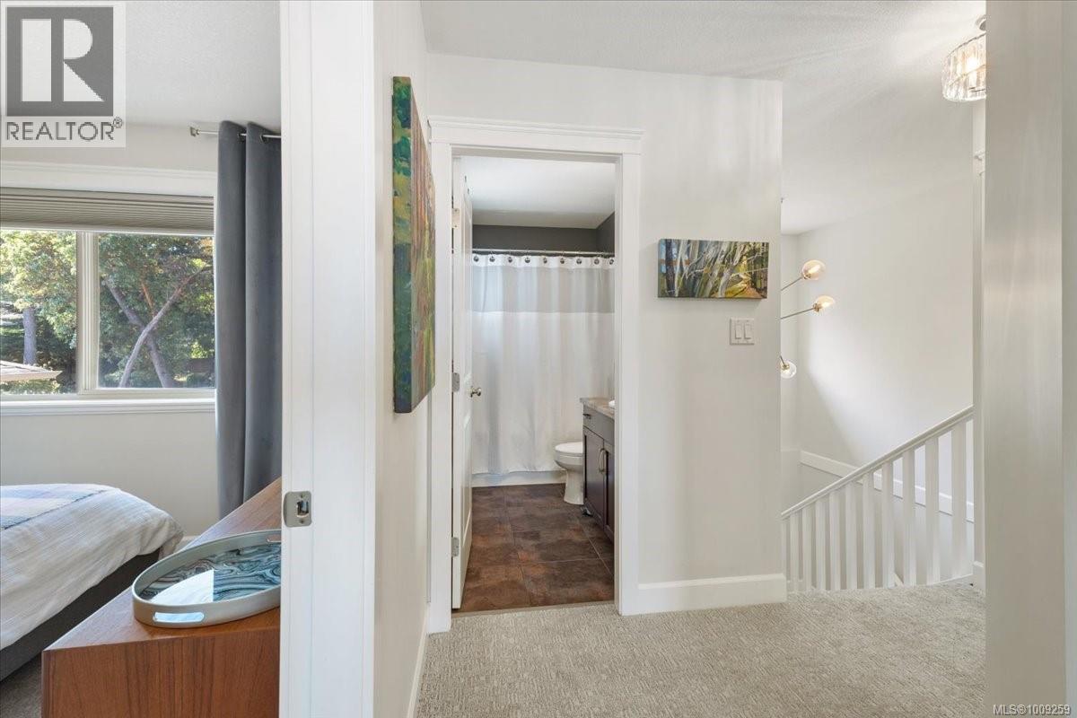 Photo 18 of 5647 Oceanview Terr, Nanaimo BC
