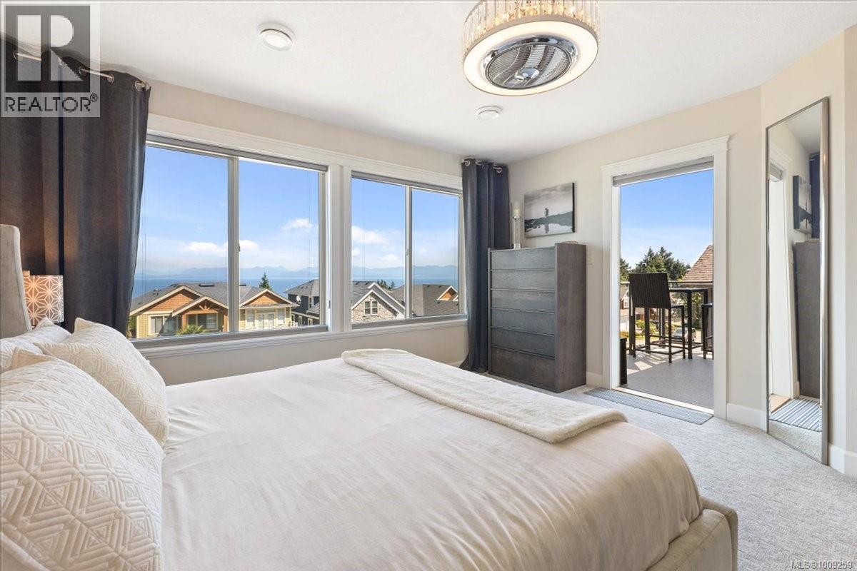 Photo 27 of 5647 Oceanview Terr, Nanaimo BC