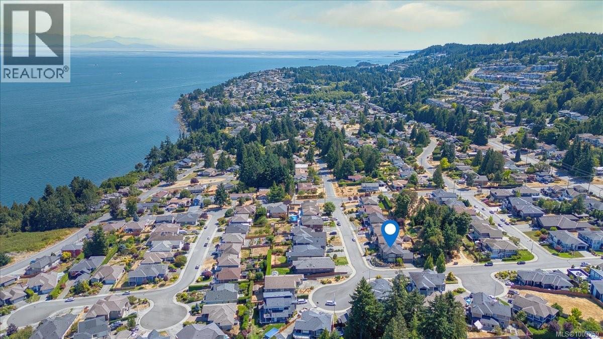 Photo 48 of 5647 Oceanview Terr, Nanaimo BC
