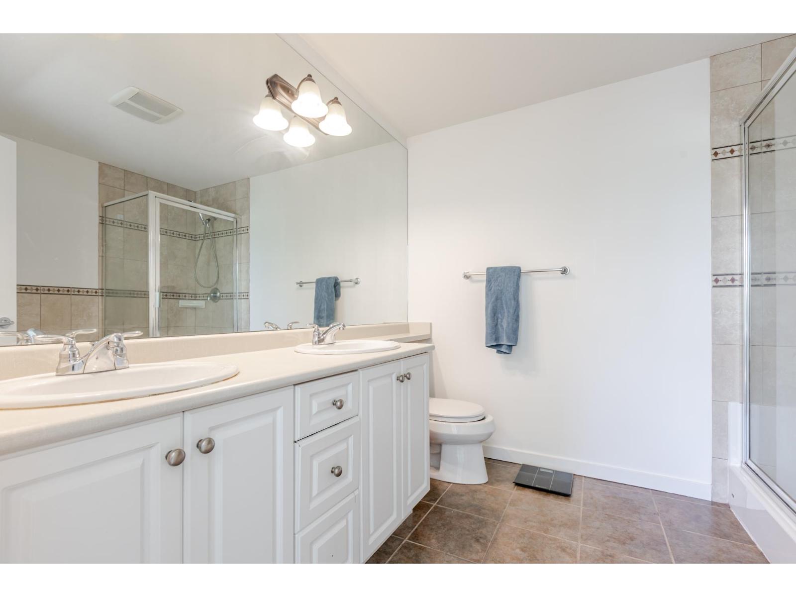 Photo 20 of 308 15299 17 A Avenue, Surrey BC