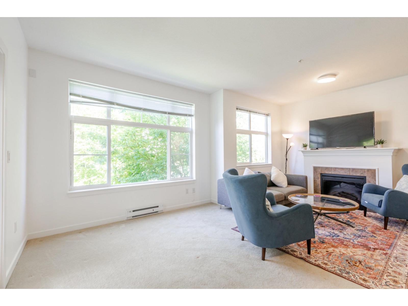Photo 10 of 308 15299 17 A Avenue, Surrey BC