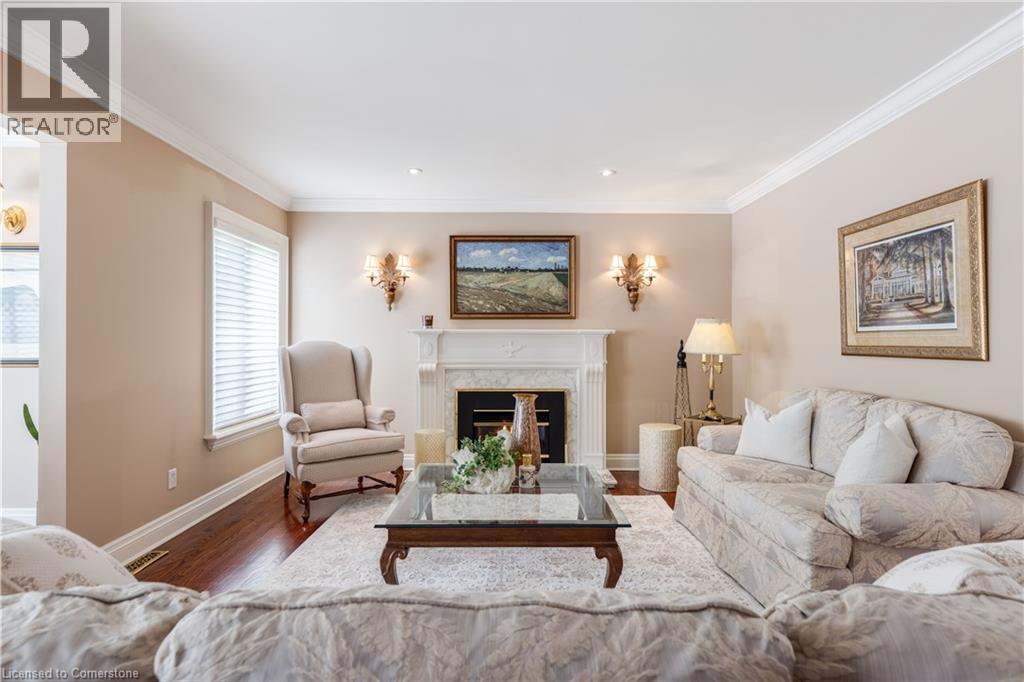 Photo 24 of 56 Cameo Street, Oakville ON
